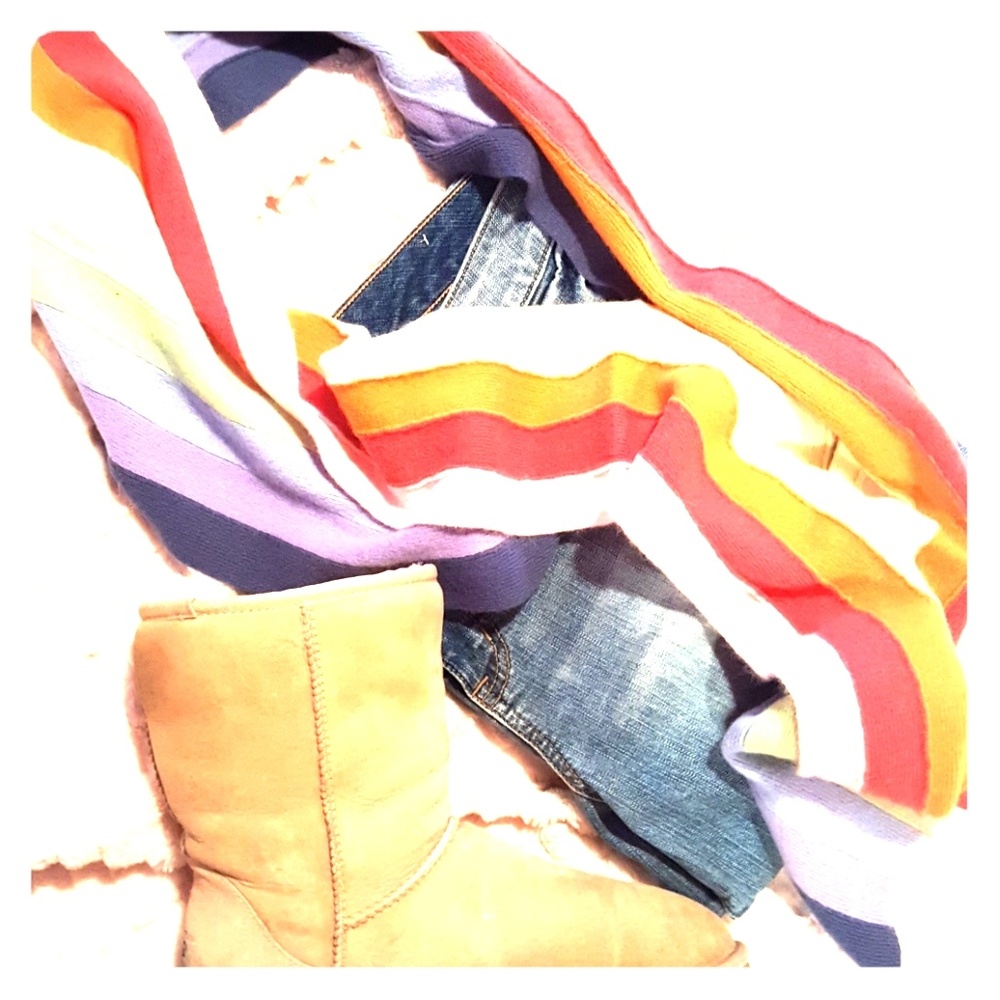 GAP RAINBOW WOOL SCARF
